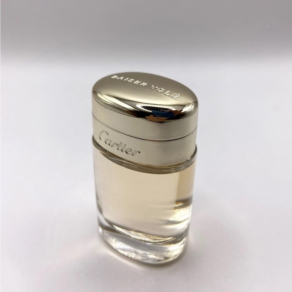 Cartier Baiser Vole Eau de Parfum
Mini Spray Purse Size - Picture 3 of 4